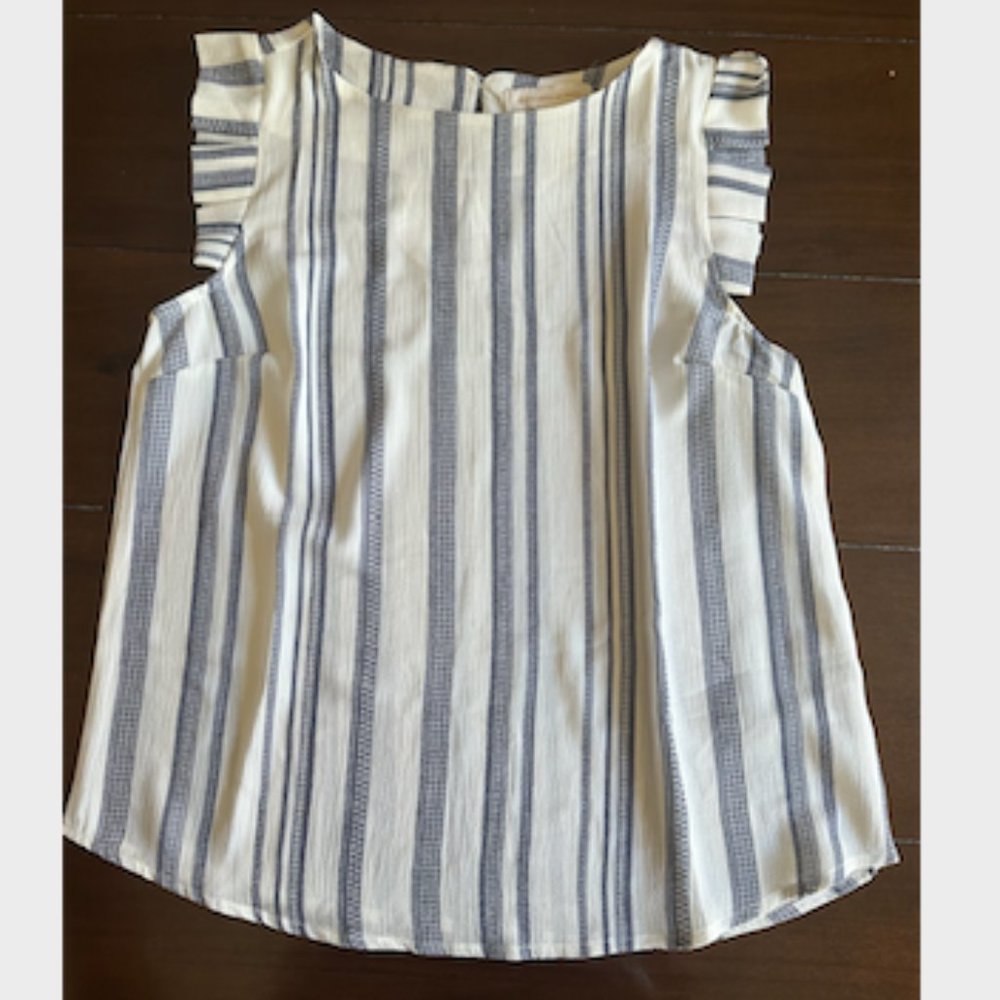 Cutesy Costal Grand Daughter Top Size M